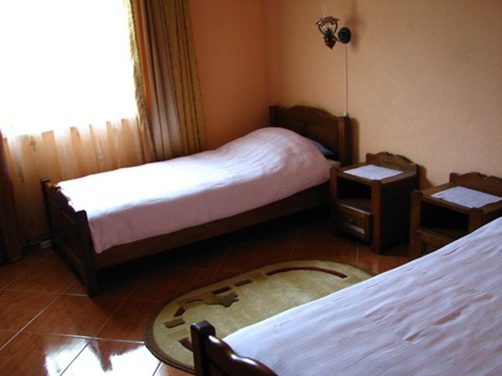 Bed And Breakfast Albatros Perusic Room photo